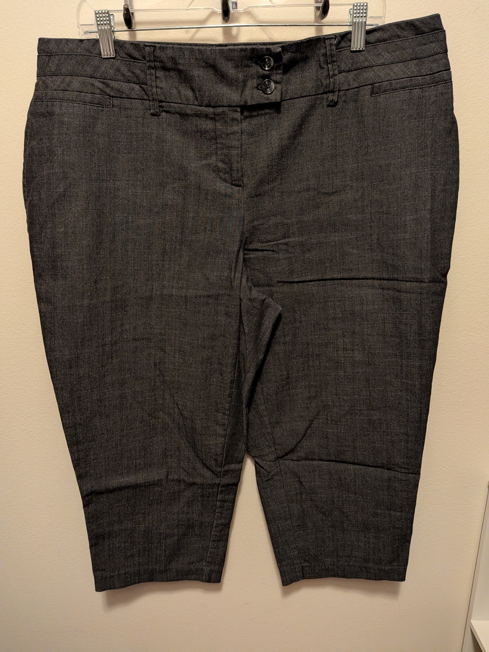 Maurices Dark Gray Cropped Dress Capris